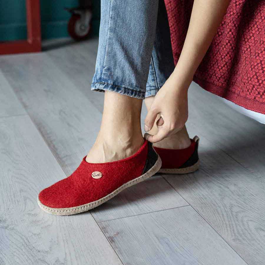High Felt Slippers Highland, Red