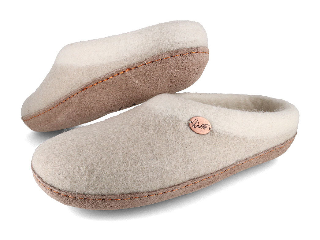 Sherpa felt slippers with footbed & leather sole, oatmeal
