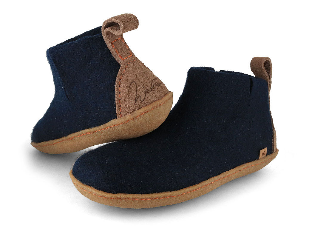 Yeti hut shoes with rubber sole, blue