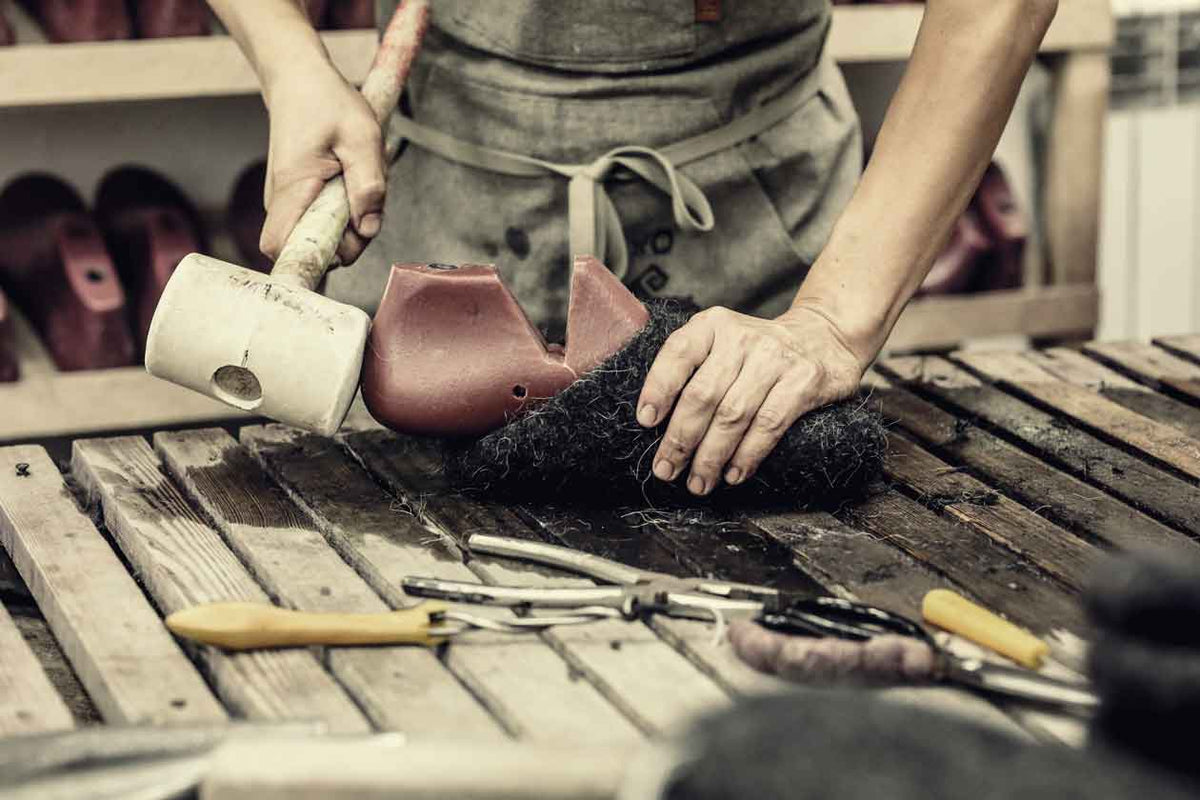 3 classic-slipper-hohe-filzhausschuhe-mit-einlegesohle-graphit #farbe_graphit