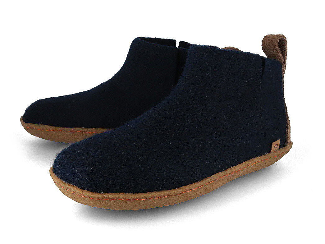 Yeti hut shoes with rubber sole, blue