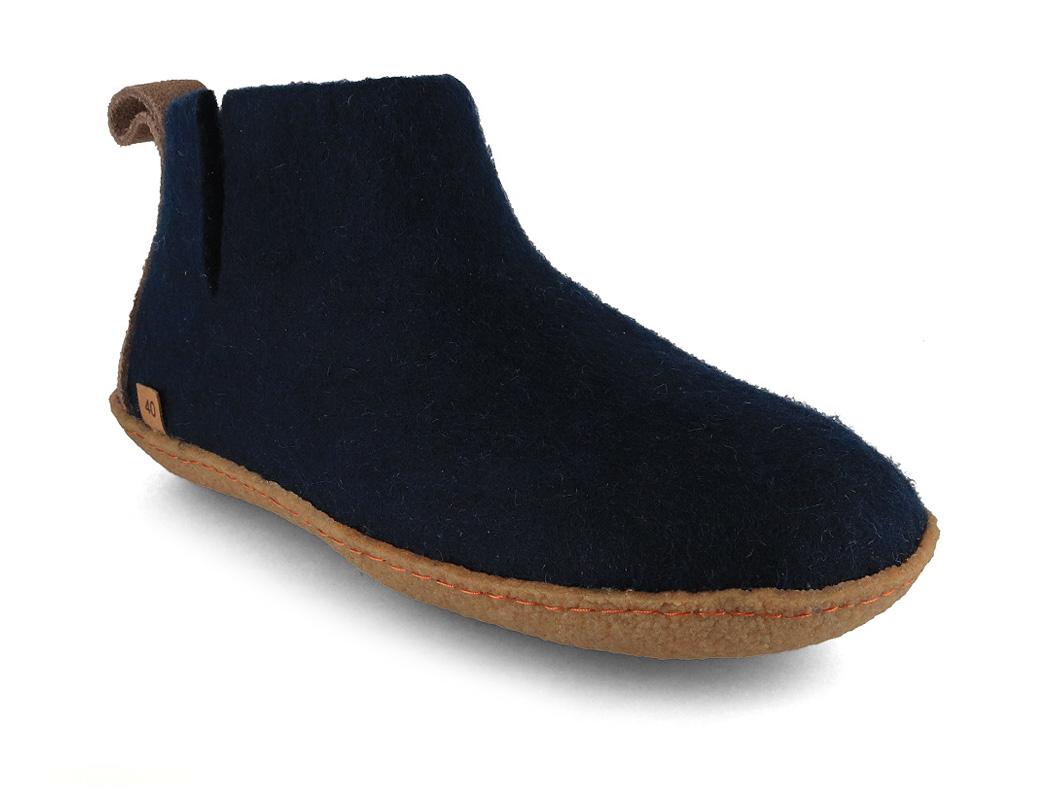 Yeti hut shoes with rubber sole, blue