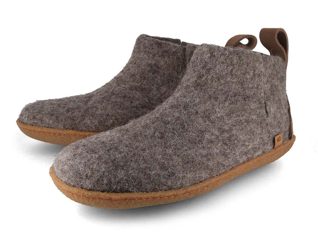 Slippers with rubber sole Yeti, stone grey